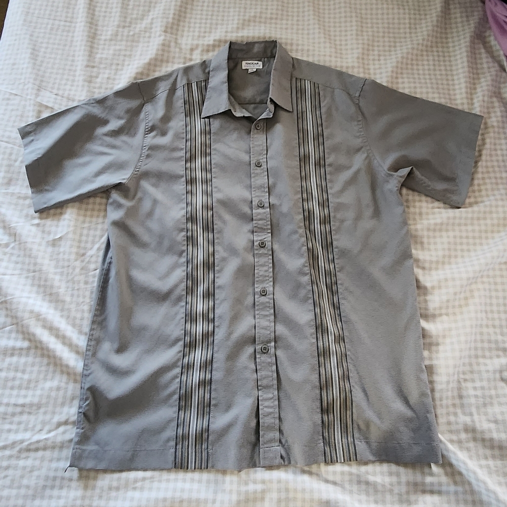 Haggar Button Down shirt